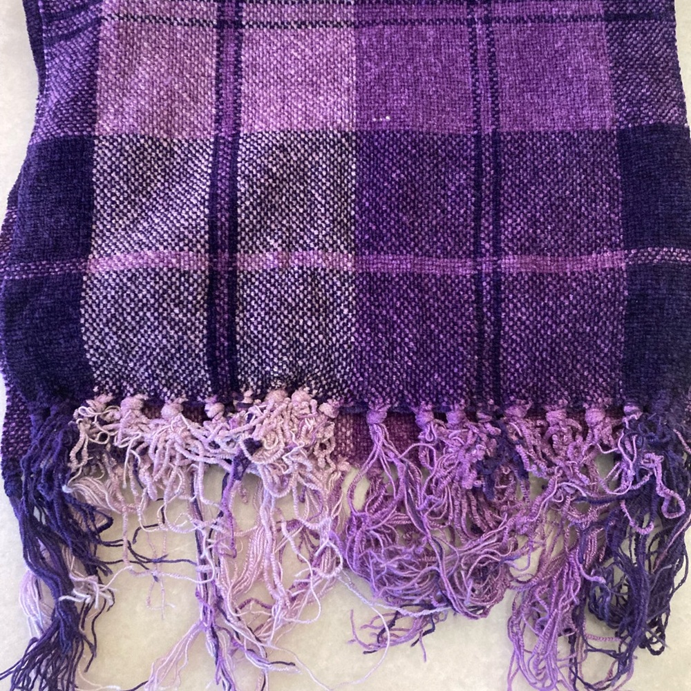 Soft purple shaded scarf